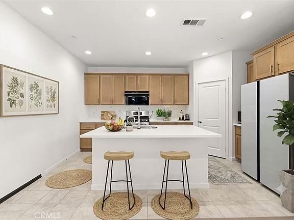 4th image of 2915 E Duncan Paseo