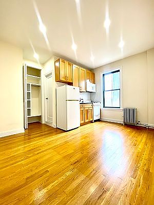 2nd image of 523 79th St #6C