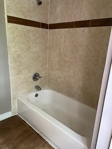 6710 Phillips Ln — Photo 11