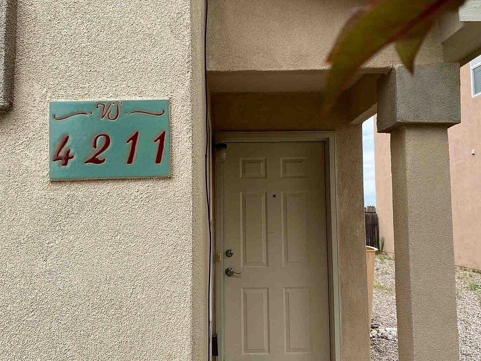 1st image of 4211 Vegas De Suenos