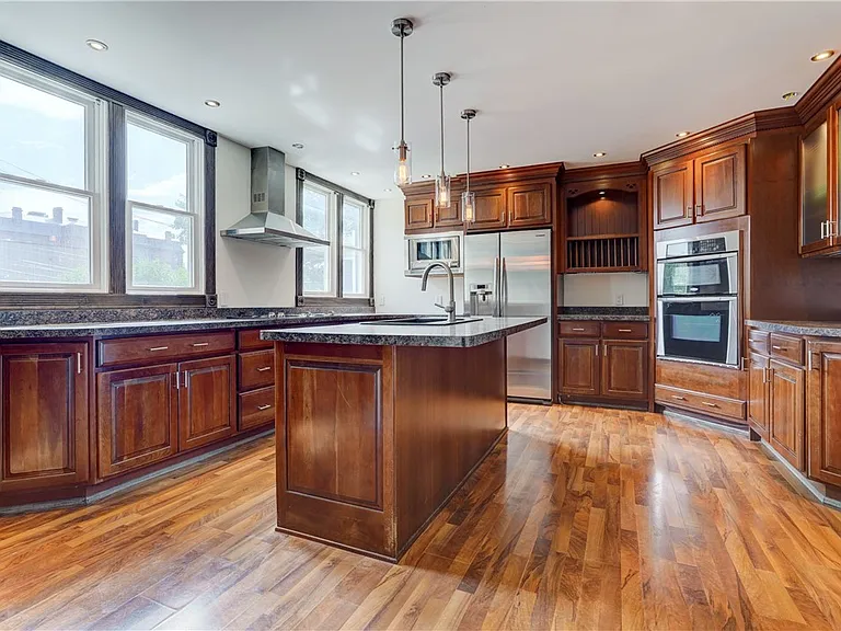 31 Birch Cres — Photo 19