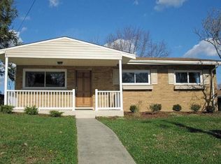 5280 Briarhill Dr, Cincinnati, OH 45238