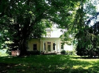 385 Webster Rd, Harriman, TN 37748