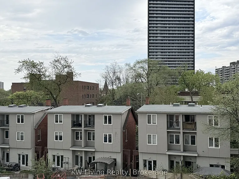609 Sherbourne St #307 — Photo 28