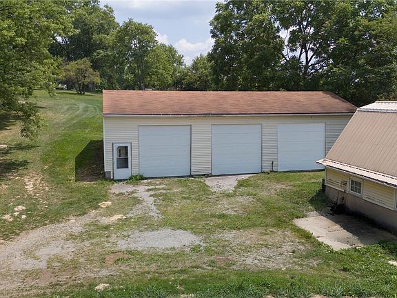 5th image of 4170 Maplelynn St SW