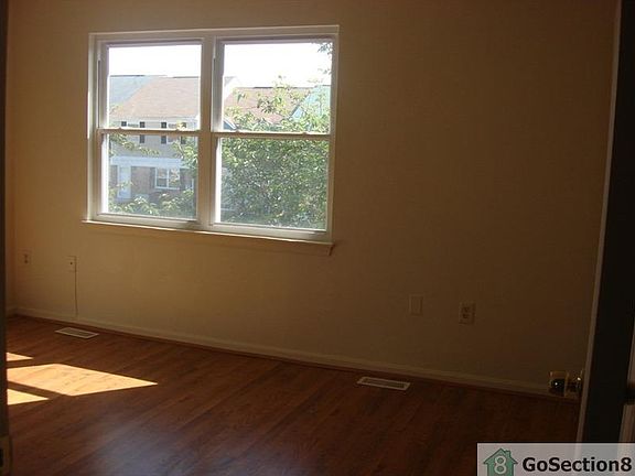 5th image of 9616 Axehead Ct