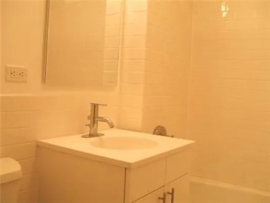 Rented by Mark David | media 3