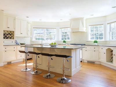 429 Pelham Manor Road, Pelham, NY, 10803