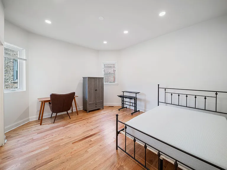 1118 Garnett Pl #1 — Photo 14