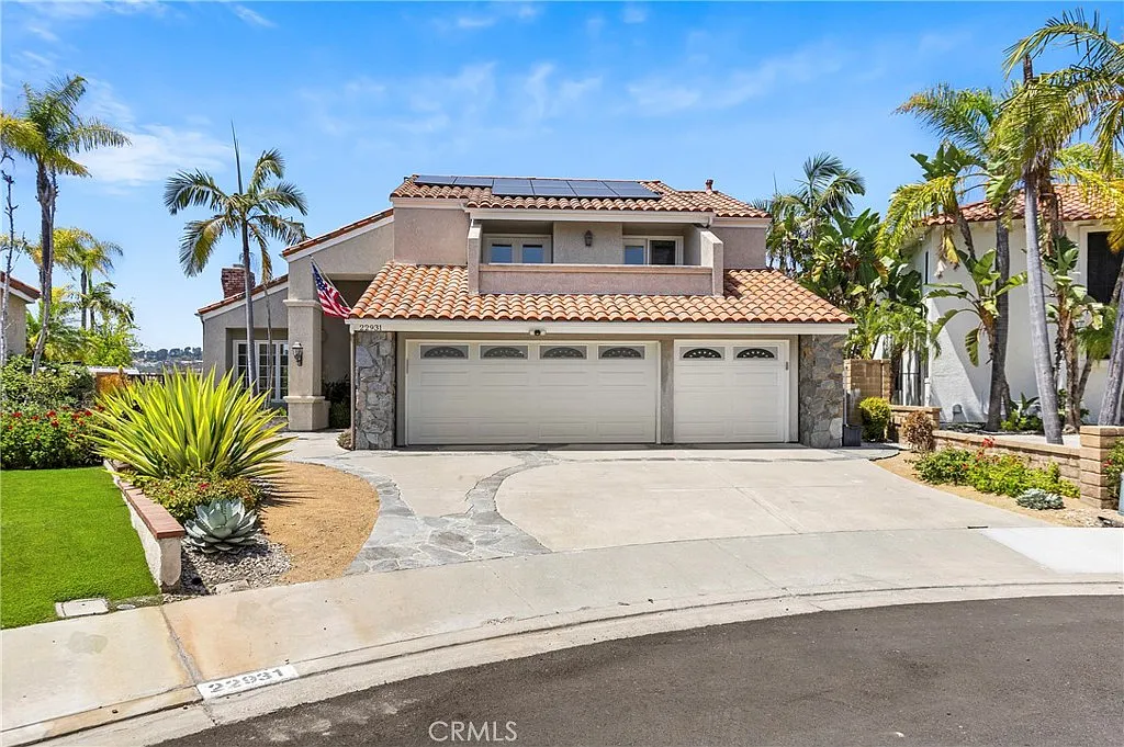 4 bed, 3.5 bath, 3415 sqft, $8,500 — Photo 4
