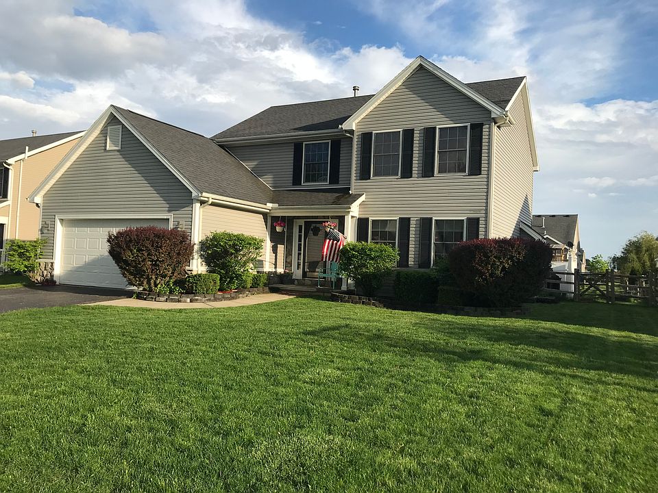 1st image of 1725 Horseshoe Bend Dr