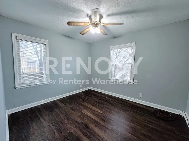 875 Agate St — Photo 9