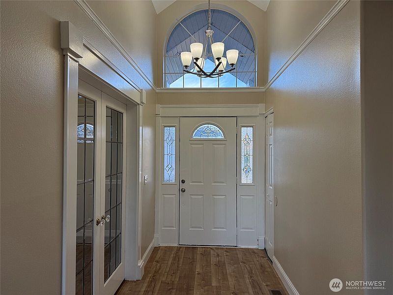 5th image of 2557 Lakeridge Drive
