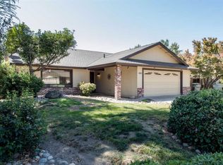 2225 E Princeton Ave, Visalia, CA 93292