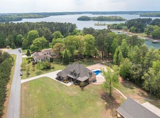 106 Tyra Ln, Townville, SC 29689