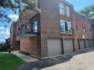 5540 W 103rd St APT 2D, Oak Lawn, IL 60453