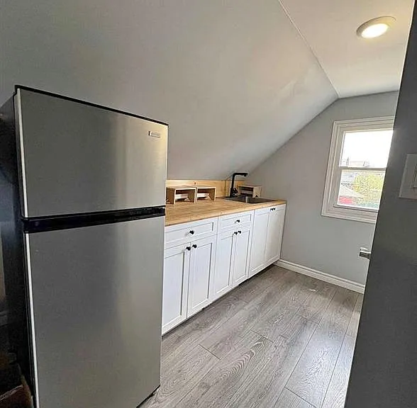 1409 Langlois Ave #UPPER — Photo 1