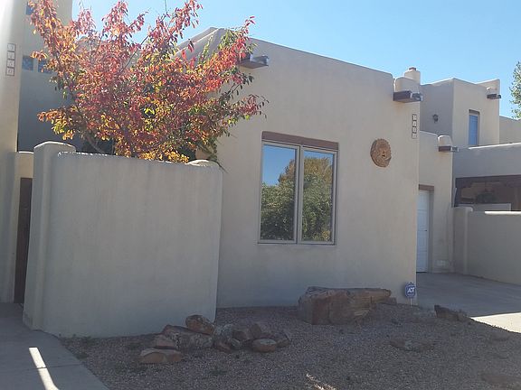 4th image of 3152 La Paz Ln #Townhouse