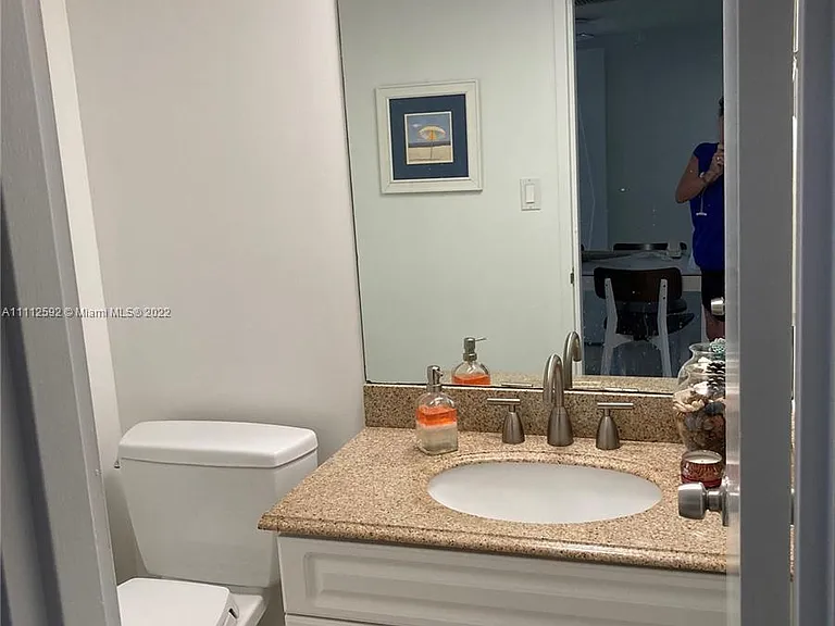 5161 Collins Ave #210 — Photo 10