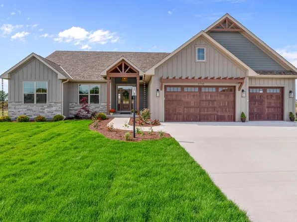 2110 Highland WAY, Sturtevant, WI 53177