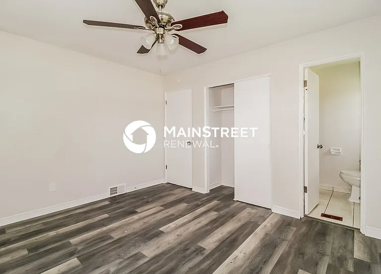 3108 Pembrook Dr — Photo 6