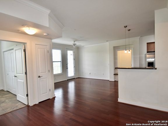 2nd image of 7342 Oak Manor Dr