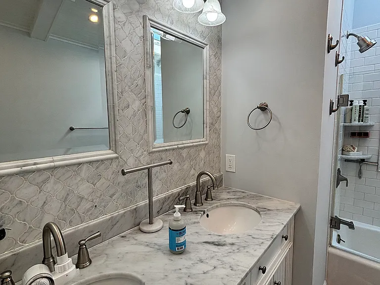 120 Pilgrim Dr — Photo 22