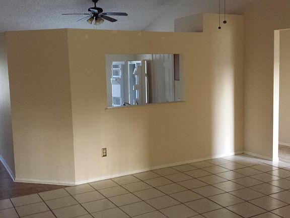 5th image of 2464 Lackland Dr
