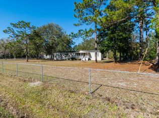 3893 Starratt Rd, Jacksonville, FL 32226