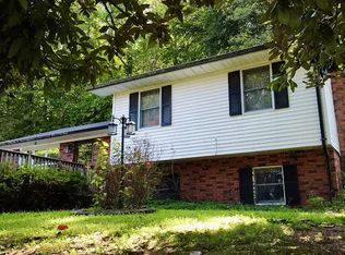 203 Dancey Branch Rd, Cannon, KY 40923