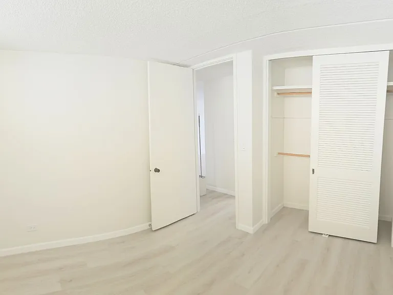 1717 Ala Wai Blvd #1402 — Photo 5