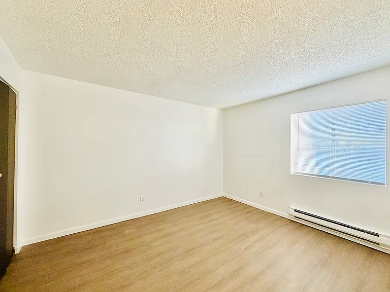 Santa Cruz Apartments - Studios, 1 Bedroom and 2 Bedrooms with Pool! — Photo 33