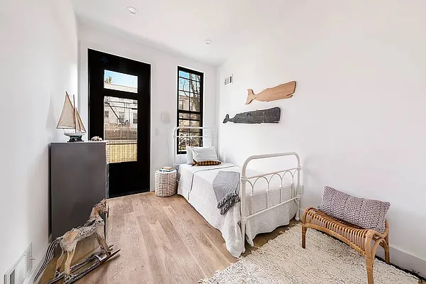 Rented by Freestone Property Group | media 3