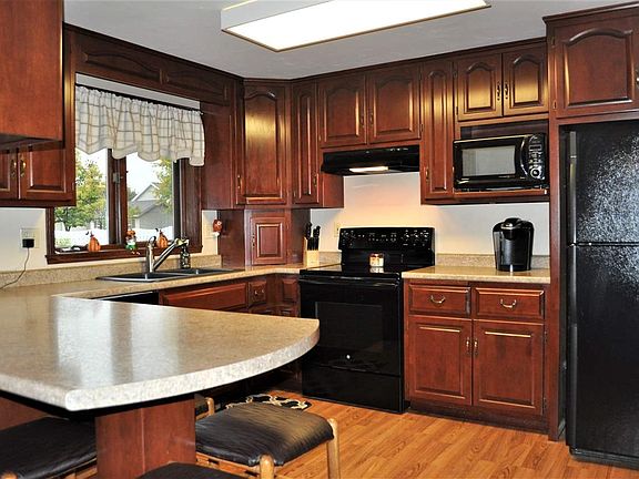 2nd image of 1161 Trailwood Dr