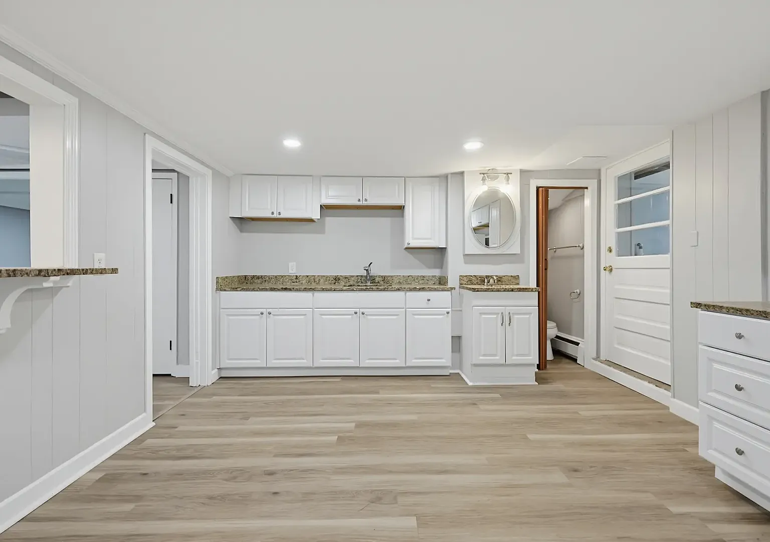 74 Viscoloid Ave — Photo 1