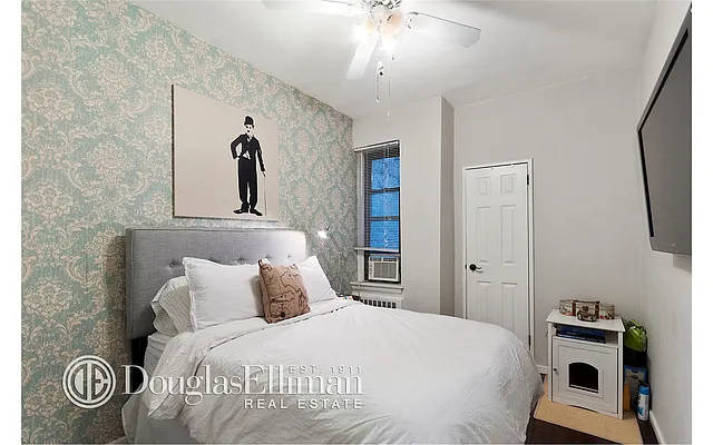Sold by Douglas Elliman | media 5