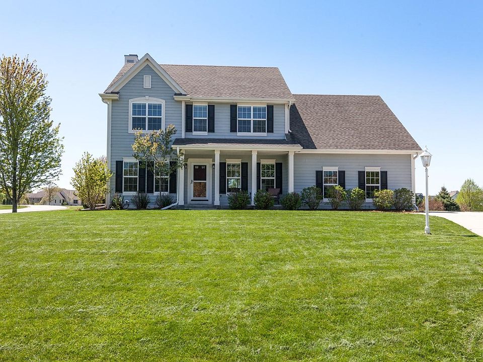 1st image of W350N5835 Hollyhock Ct