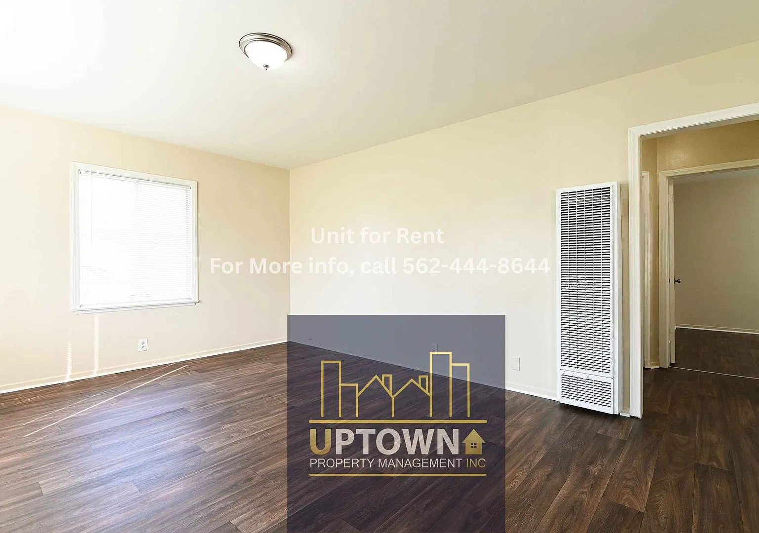 House - 2 Bedrooms / 1 Bathroom - Downey — Photo 3