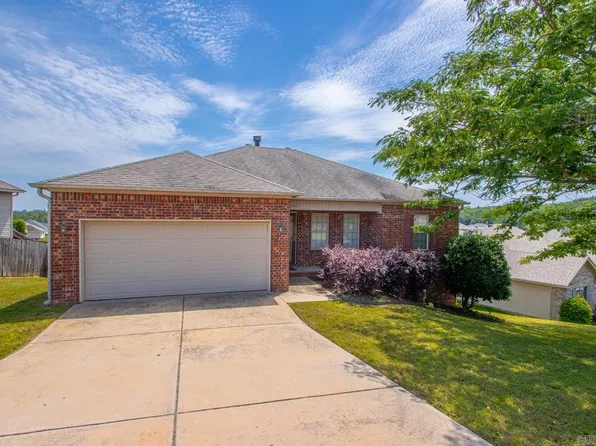 5721 Heritage Heights Dr, Benton, AR 72019