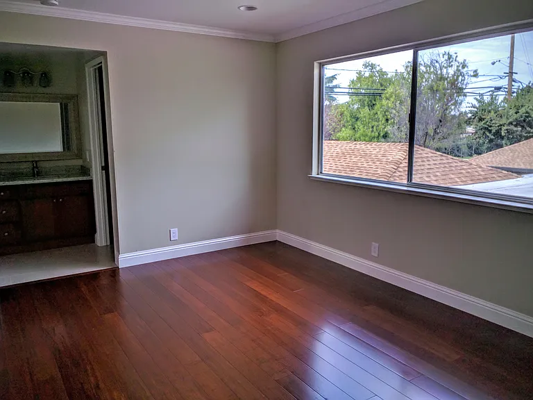 1566 Capri Dr — Photo 12