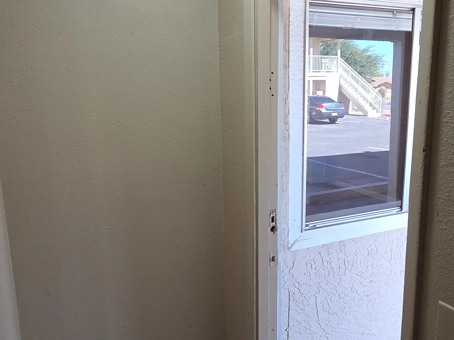 2 bed, 840 sqft, $1,200 — Photo 4