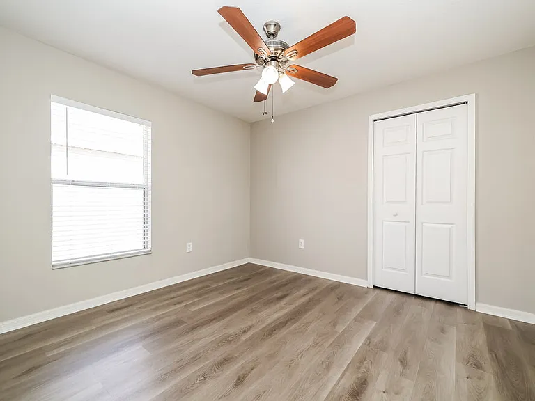 12008 Butler Woods Cir — Photo 12