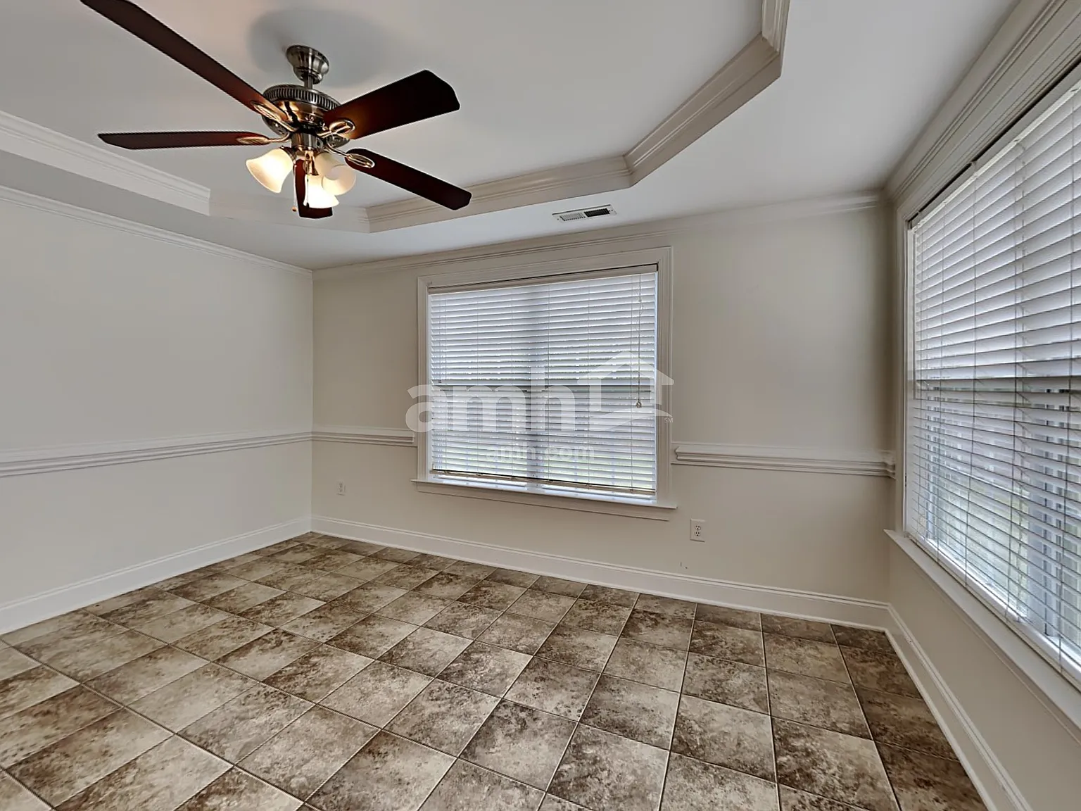 4 bed, 2.5 bath, 1826 sqft, $2,155 — Photo 4