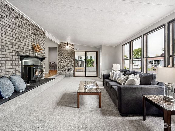 4th image of 3611 I Street NE #80