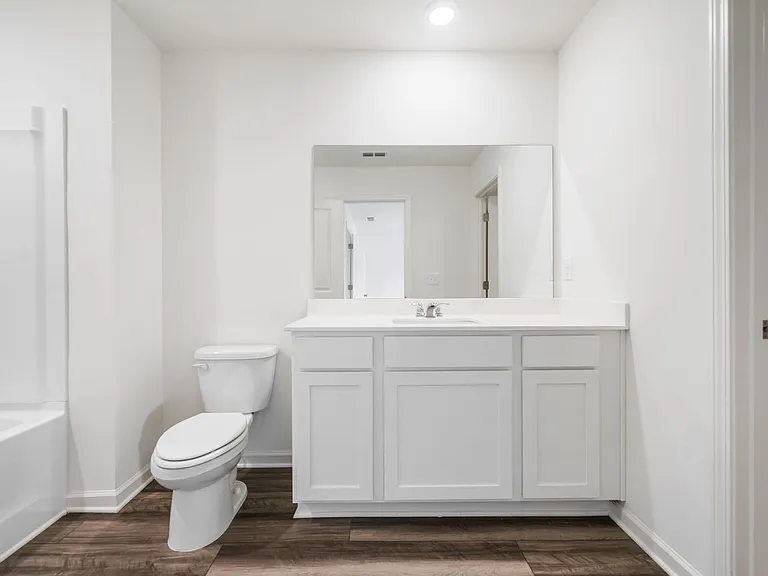 602 Jervis Way — Photo 36