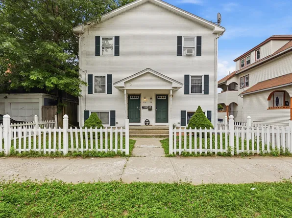 22-24 Sorrento St, Springfield, MA 01108