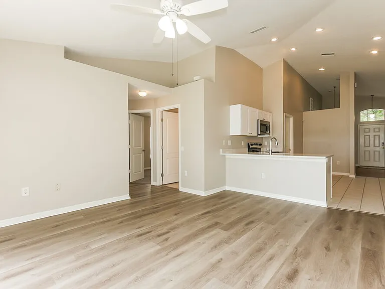 11109 Lake Lanier Dr — Photo 9