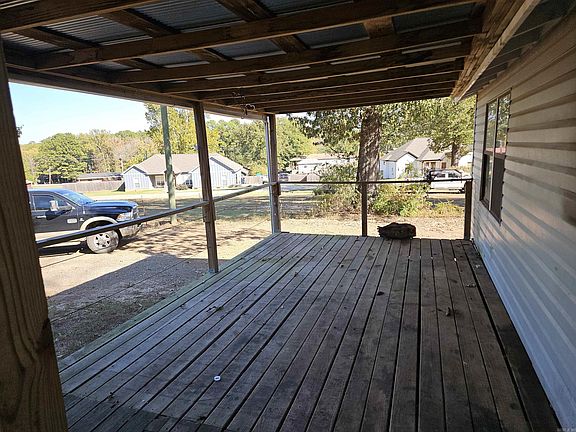 2nd image of 27 Union Valley Rd