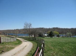 1534 Clear Springs Rd, Willow Springs, MO 65793