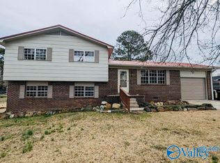 3542 Vistamont Cir S, Southside, AL 35907